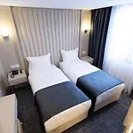 Moss Yenikapi Szálloda *